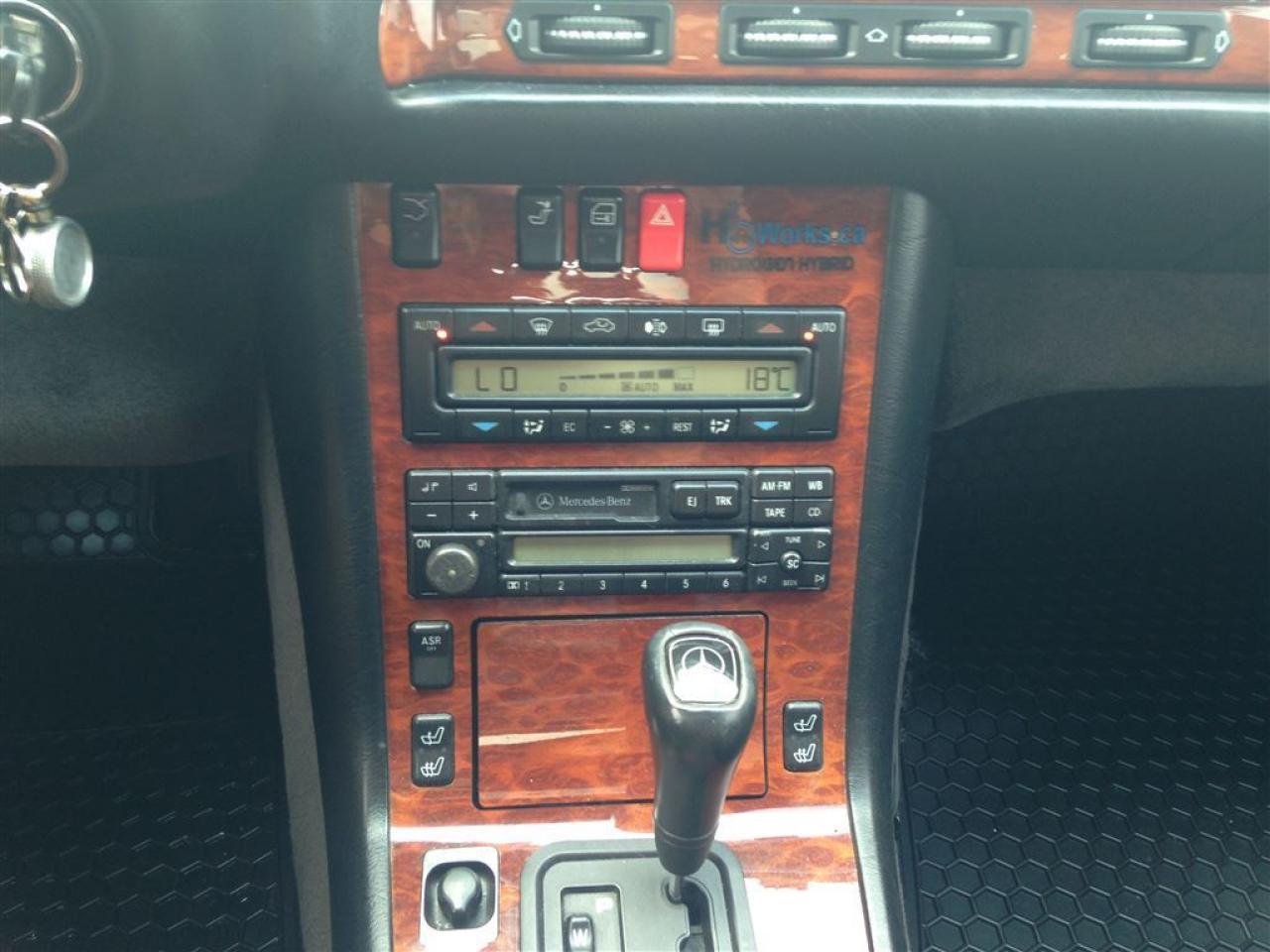 637632