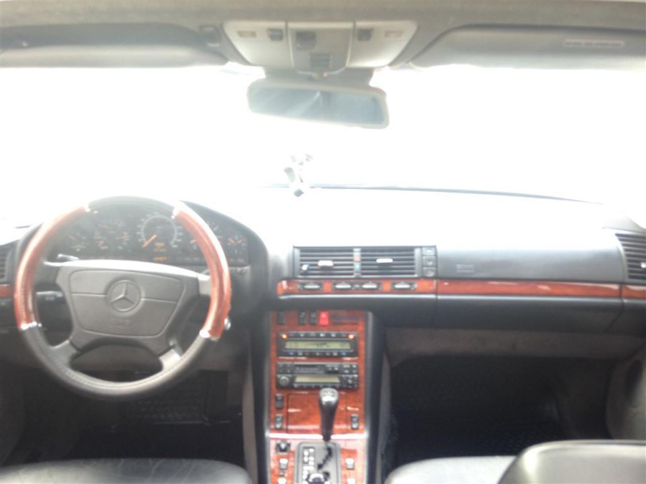 637632