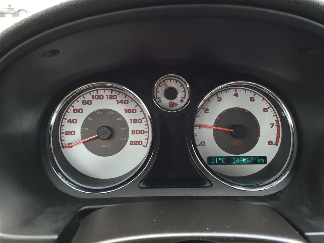 637636