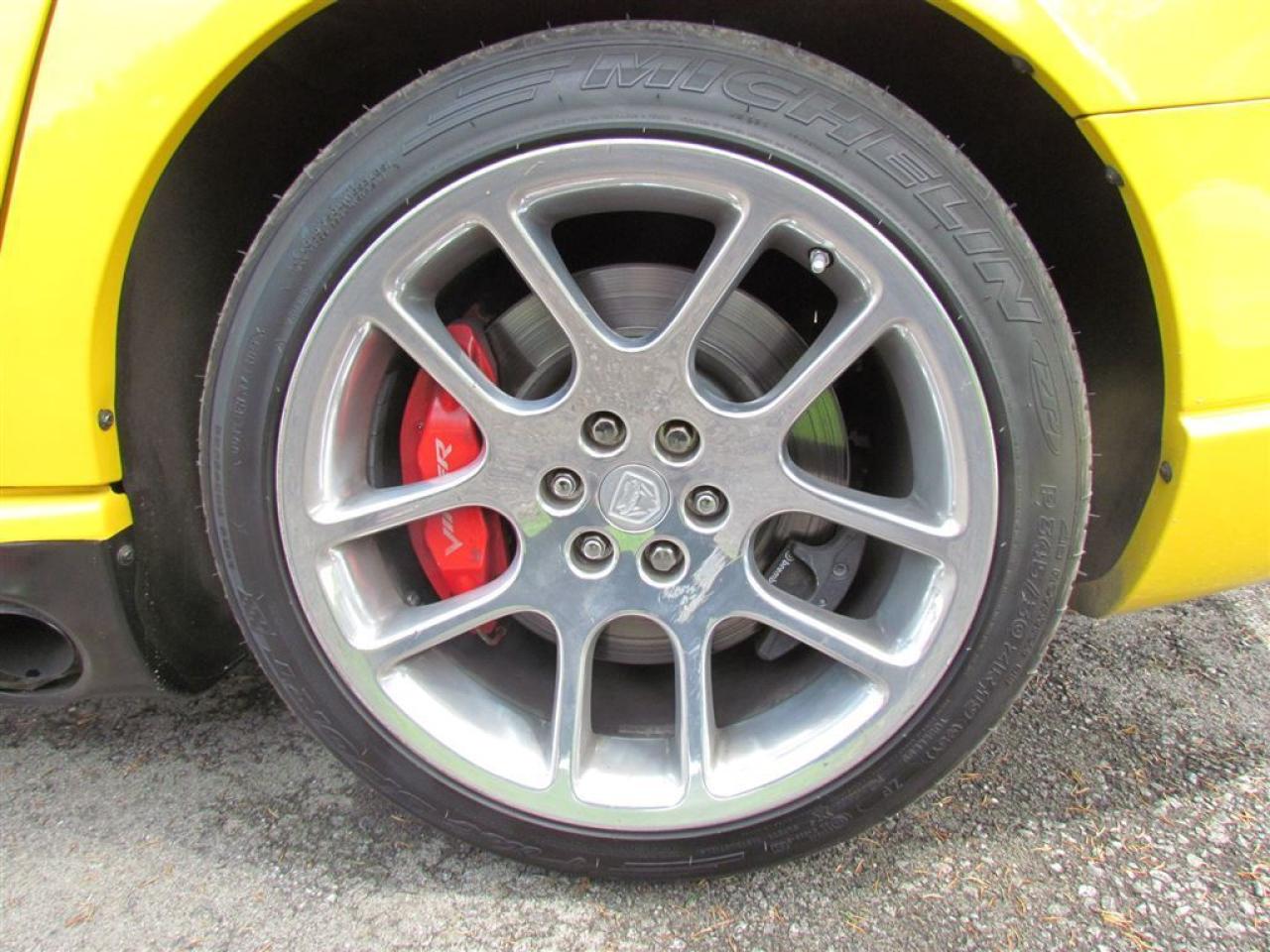 637642