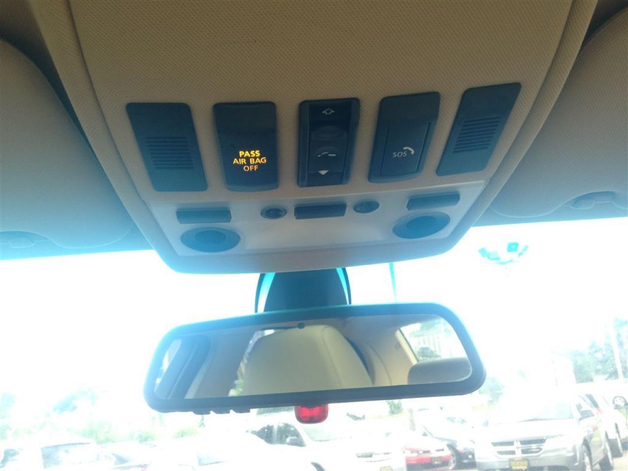637643