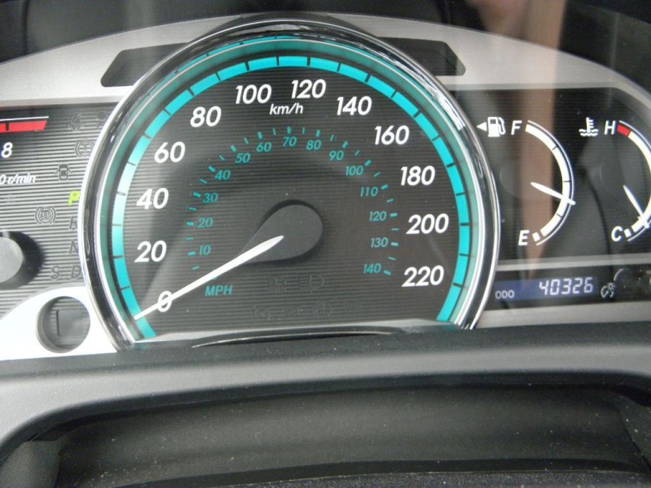 637652