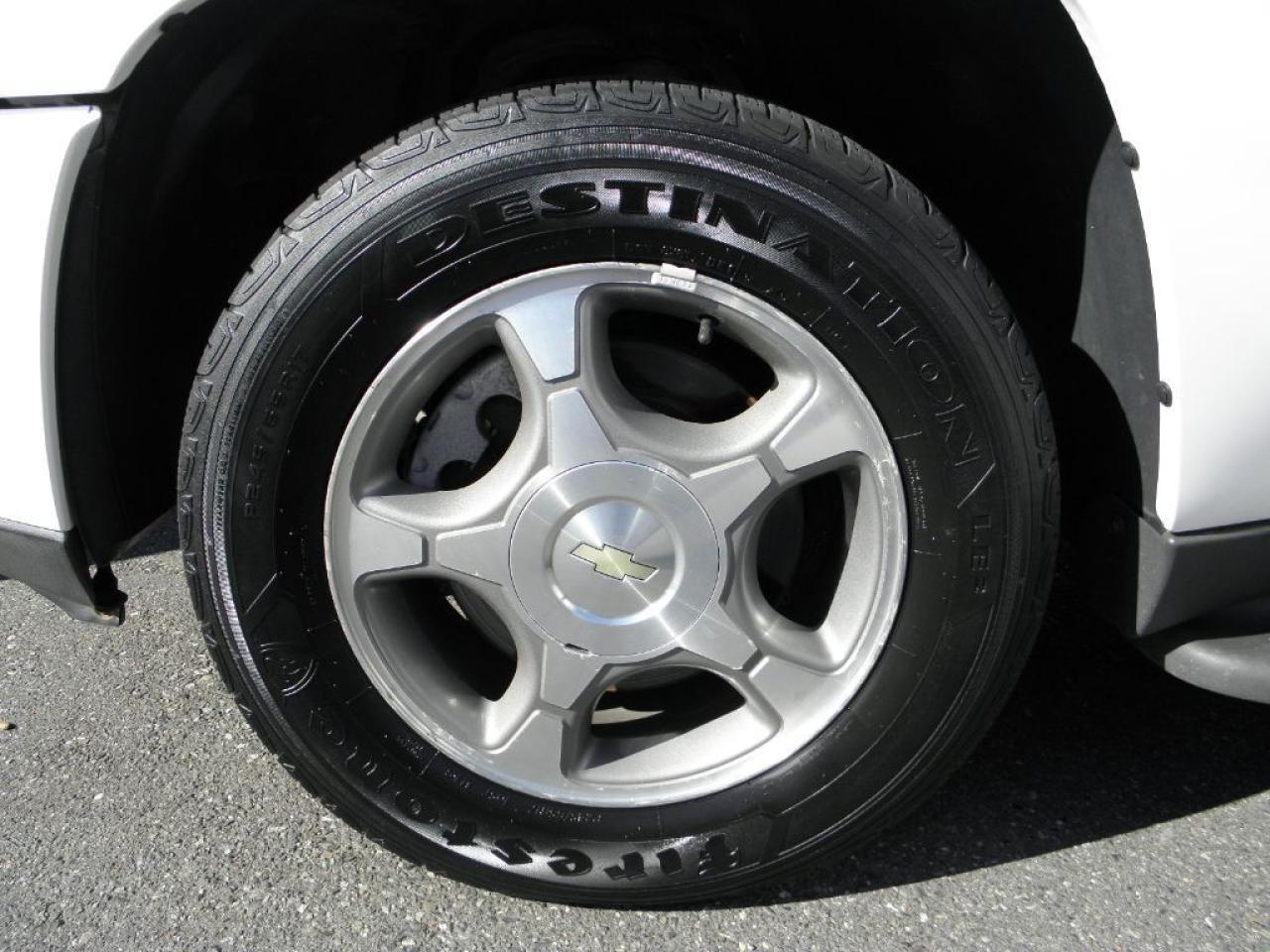 637663