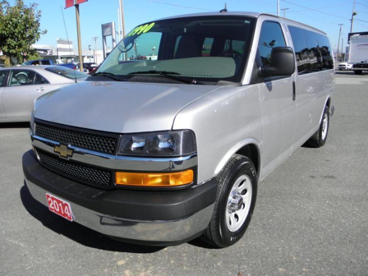Used 2014 Chevrolet G1500 8 Passenger for sale in Kenora, ON