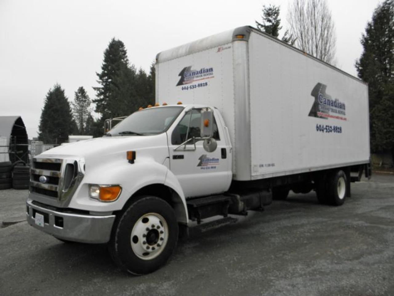 Used 2007 Ford F-750 XL 24ft High Box for sale in Kenora, ON