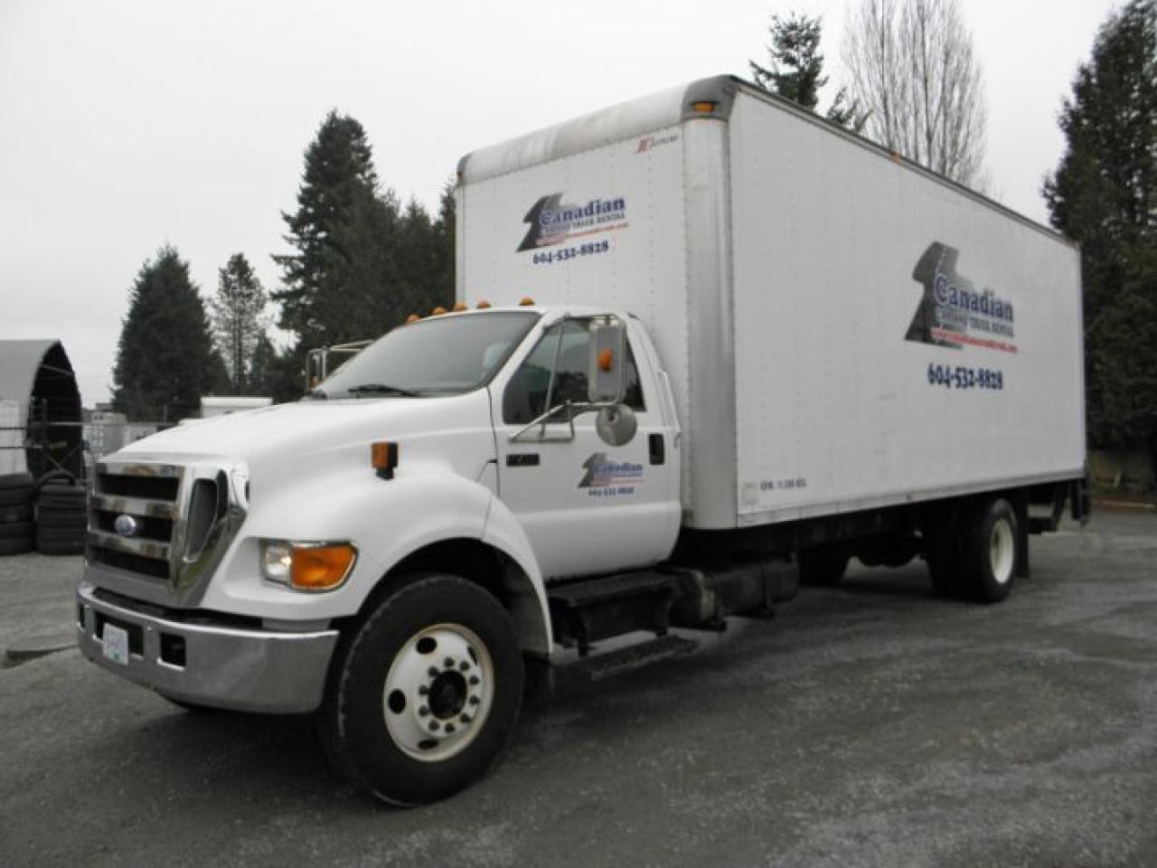 Used 2007 Ford F-750 XL 24ft High Box for sale in Kenora, ON