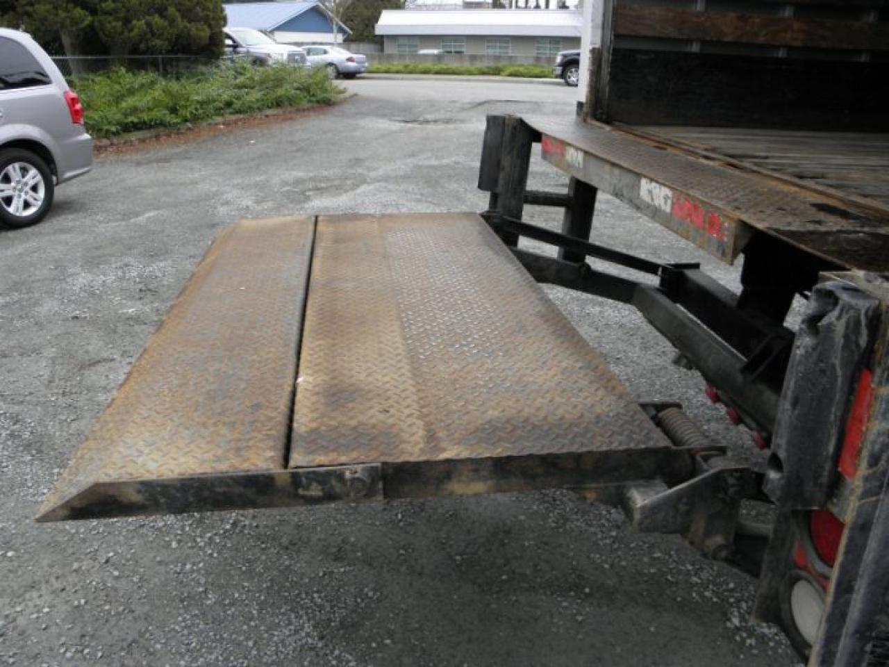 637679