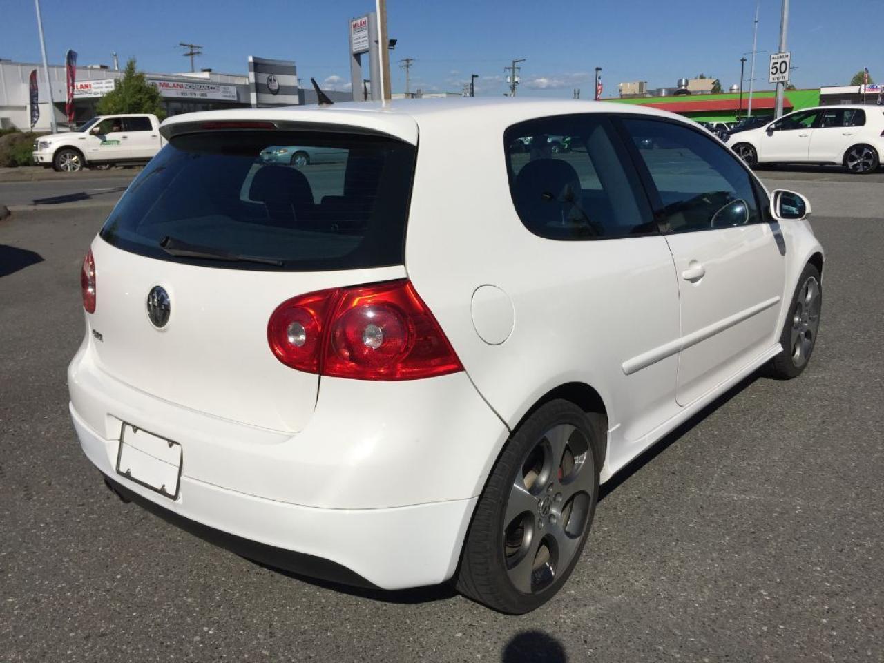 637684