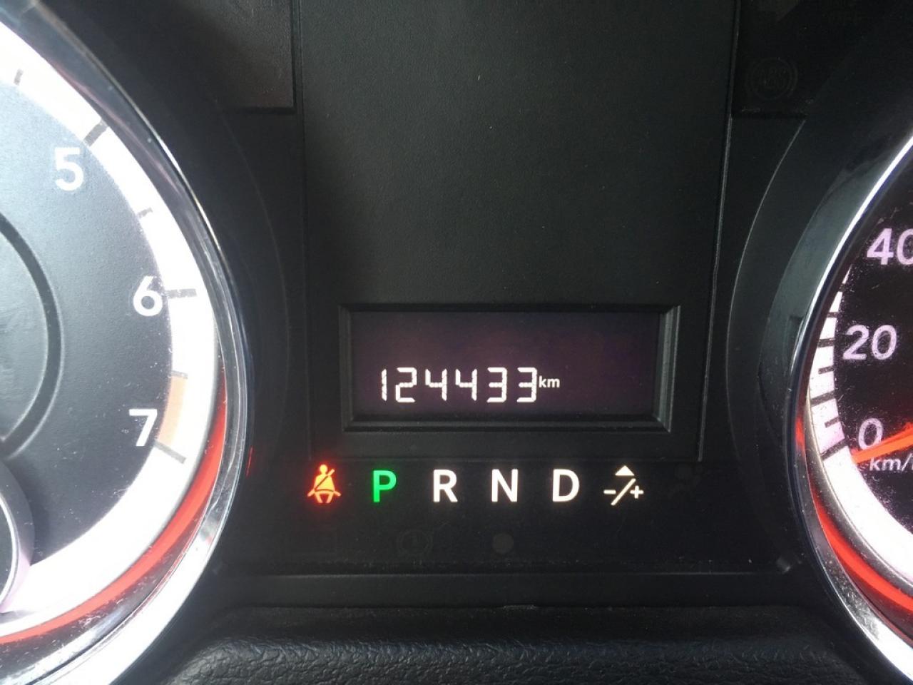 637728