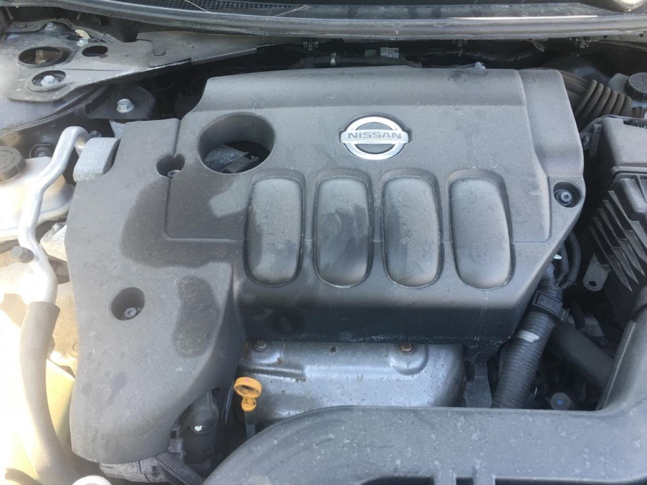 637736