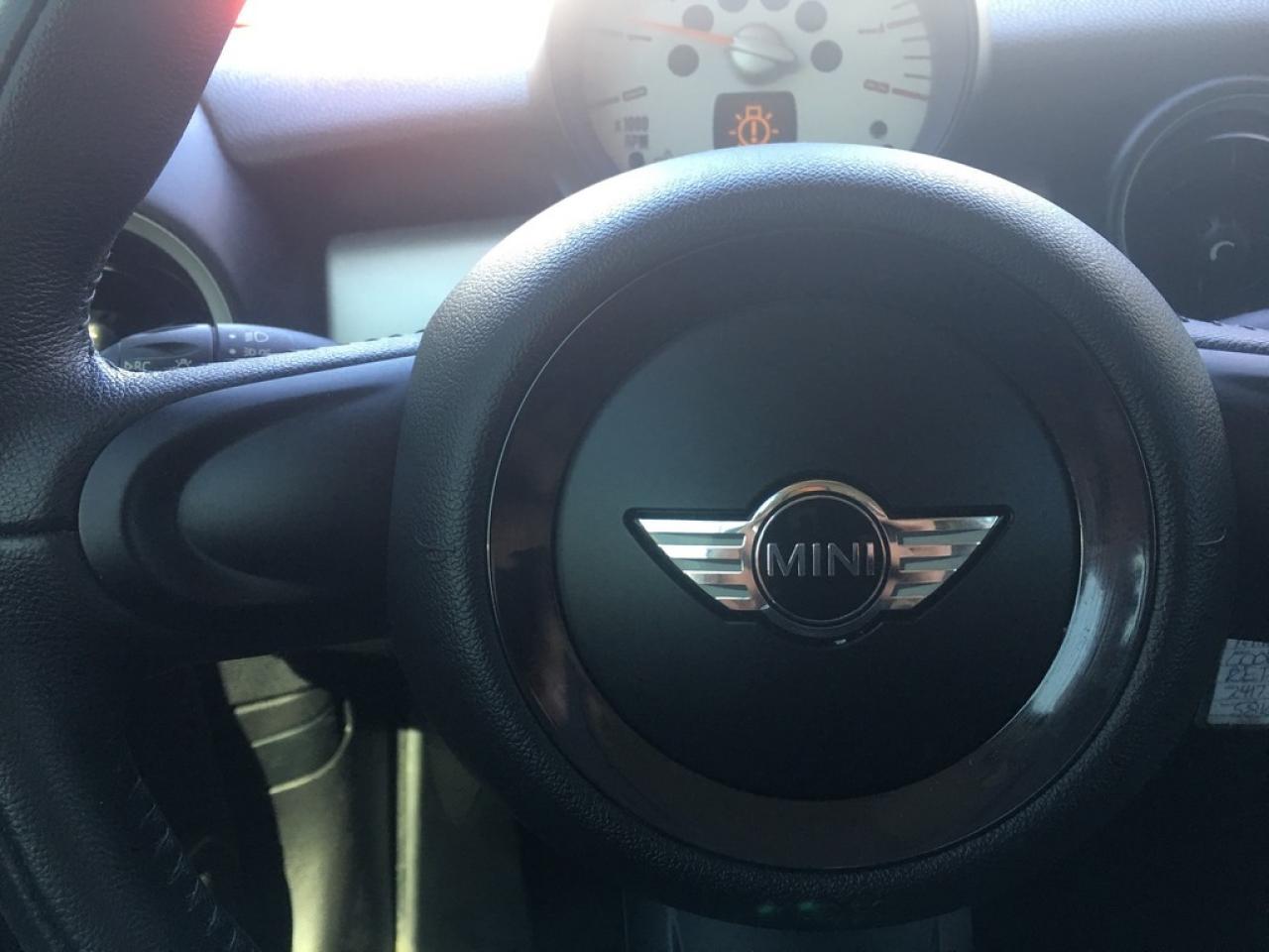 637737