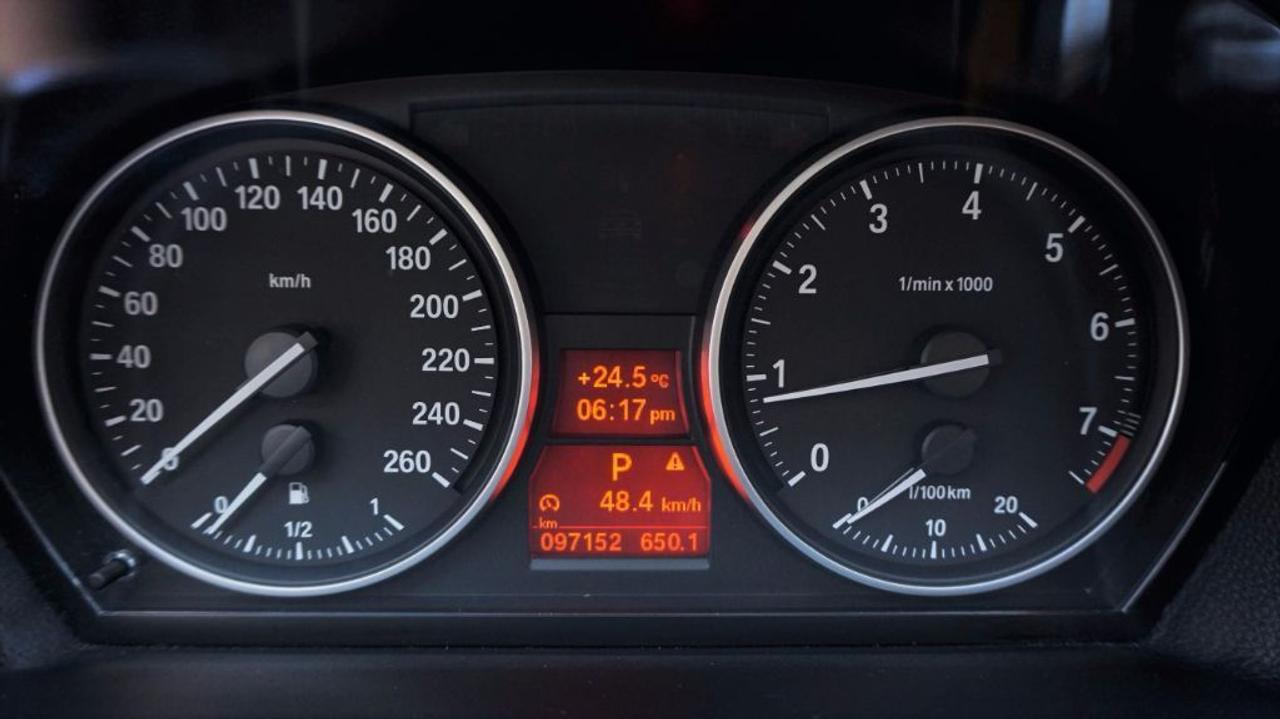 637841.11172136