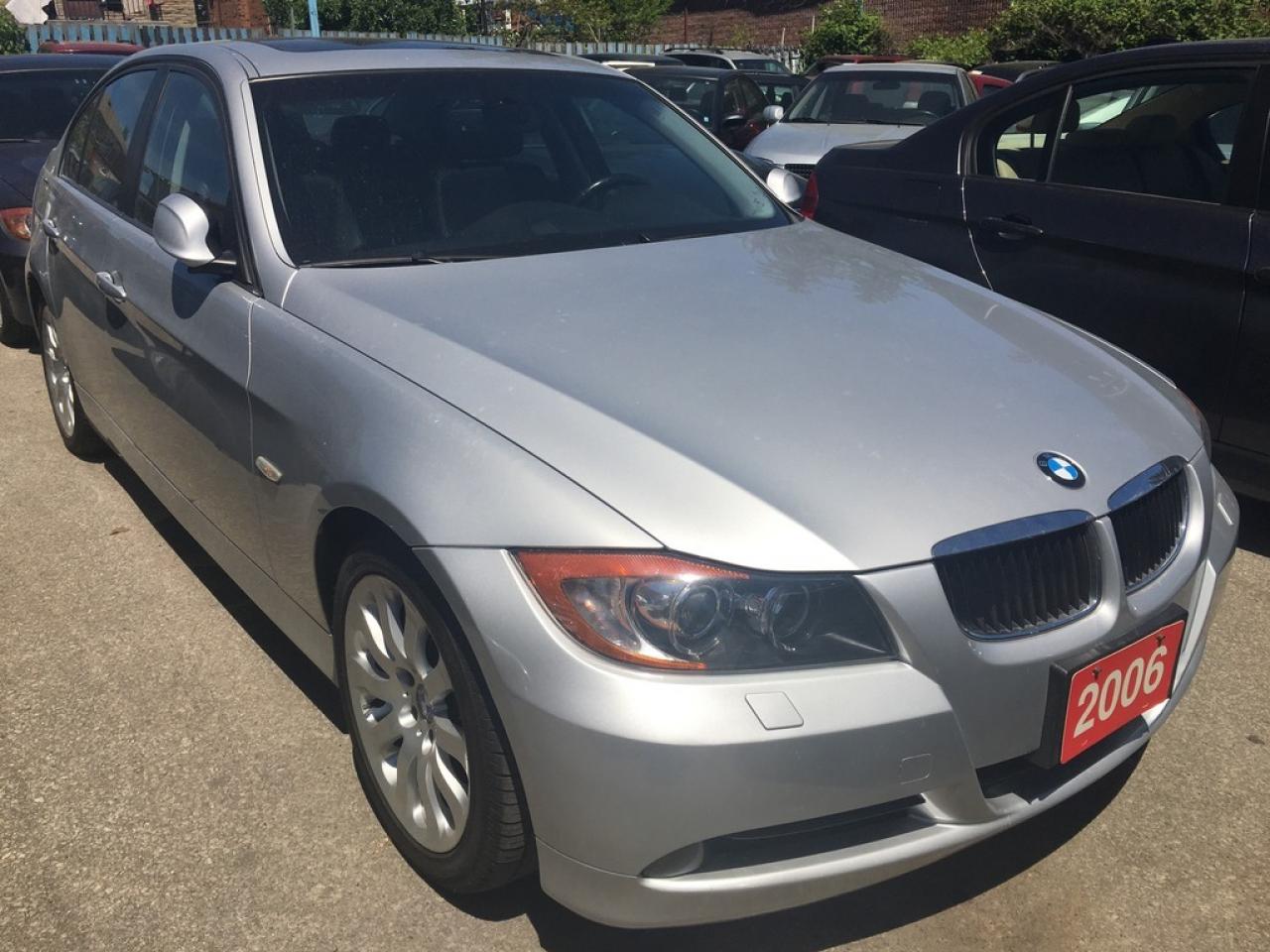 Used 2006 BMW 3 Series 325xi AWD LOW KM Navi Leather Sunroof LOADED for sale in Toronto, ON