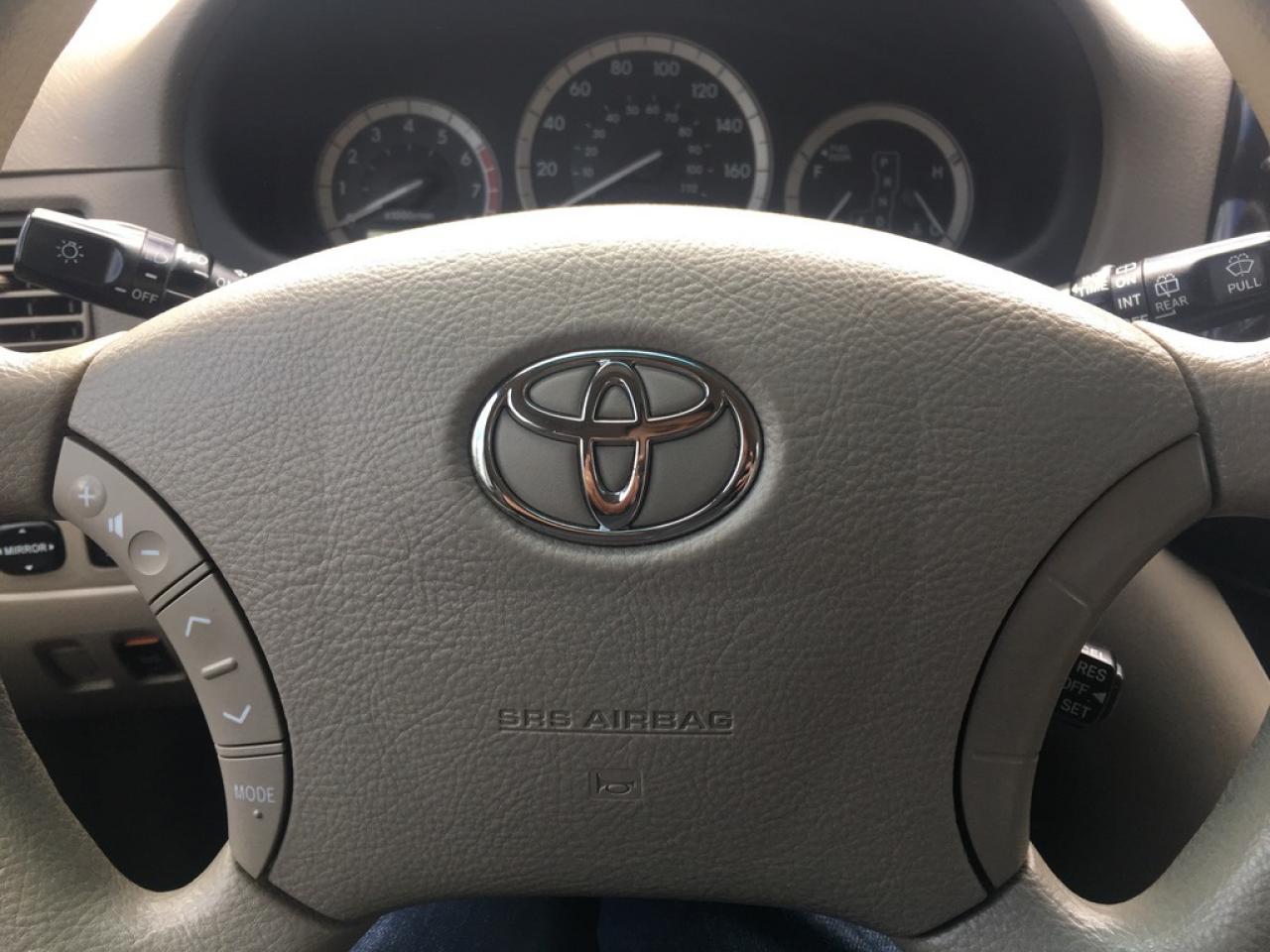 637883