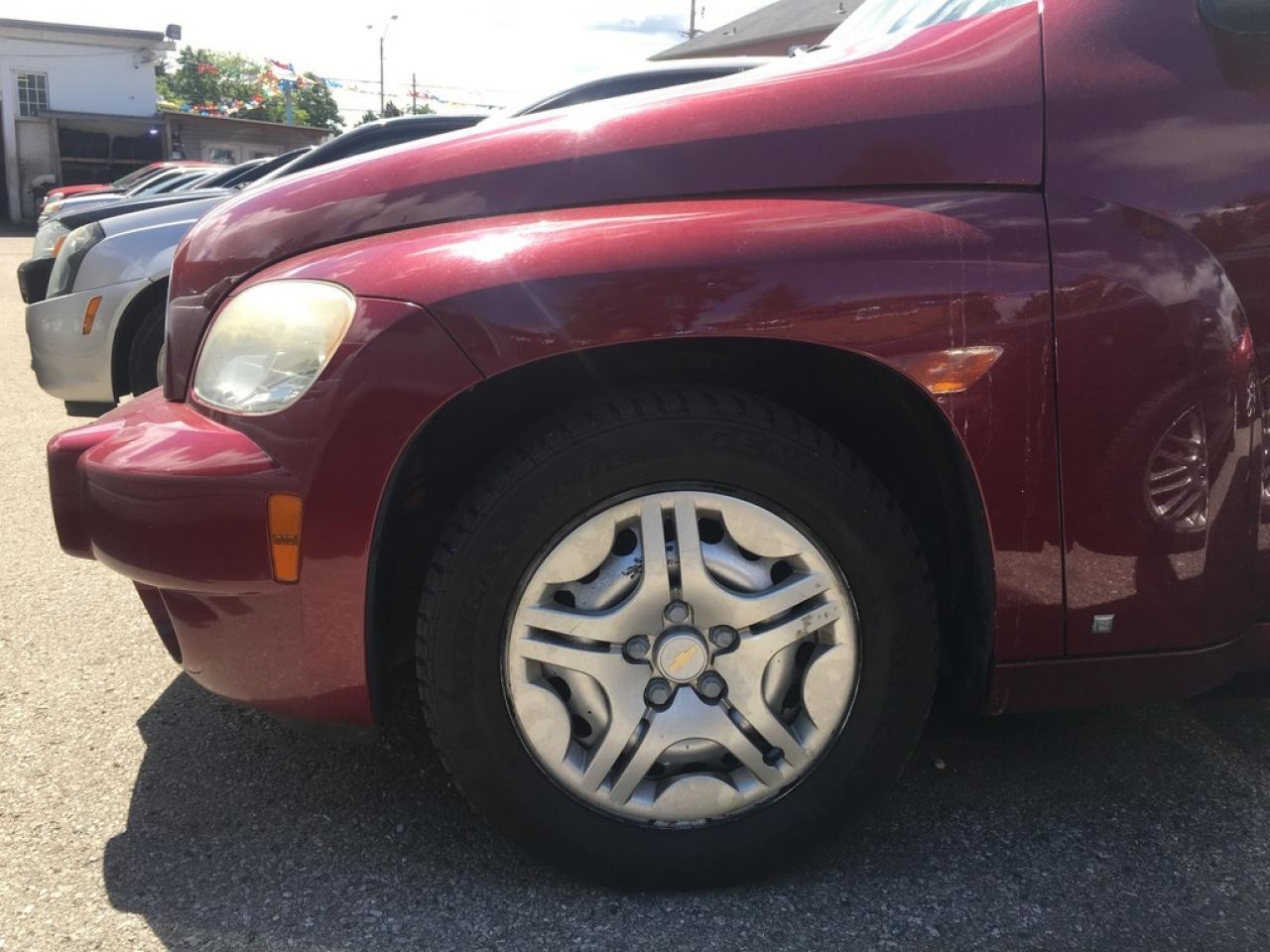 637885