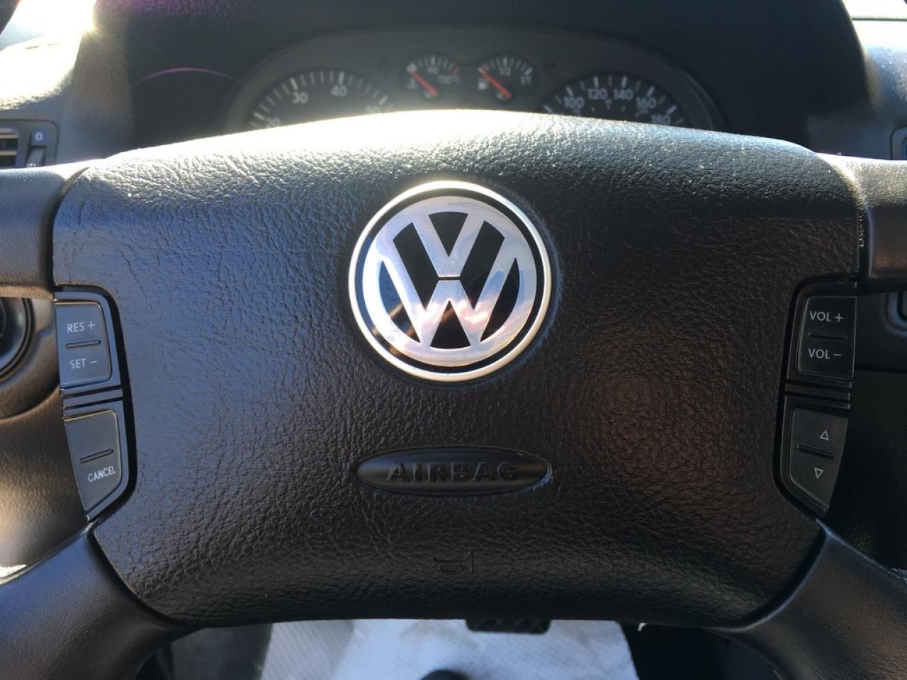 637889