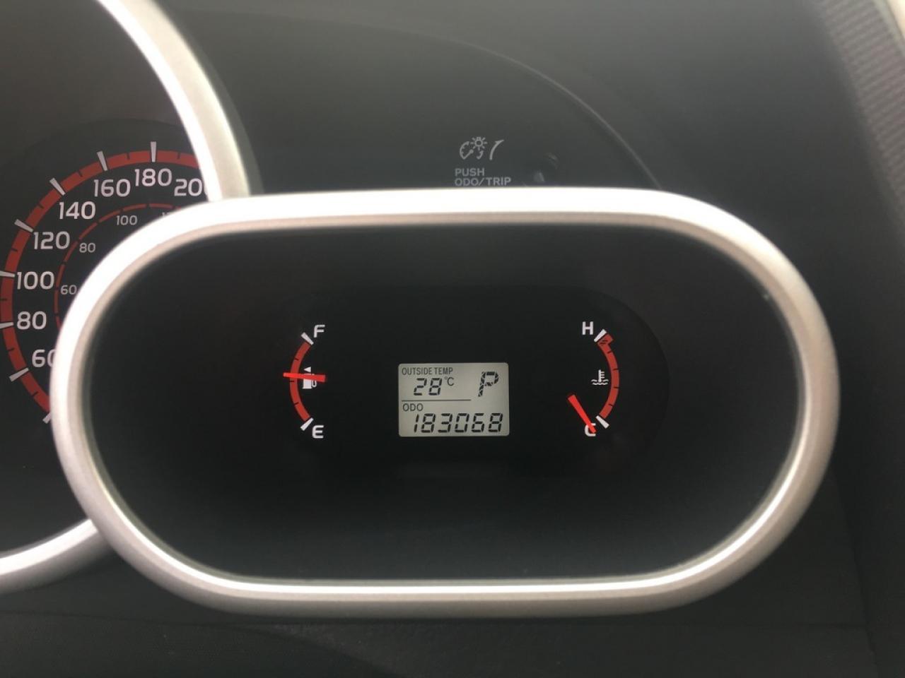 637894