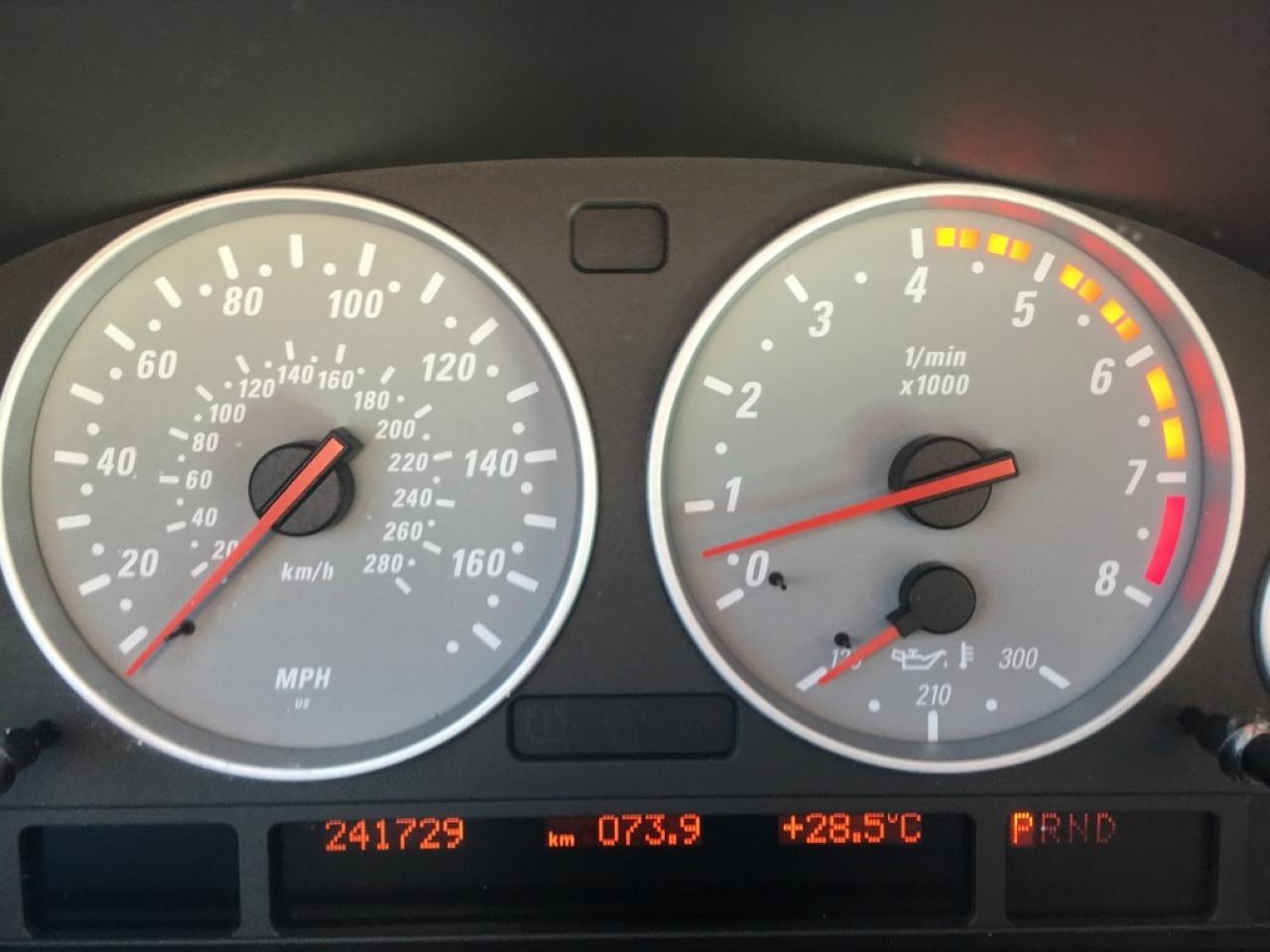 637895