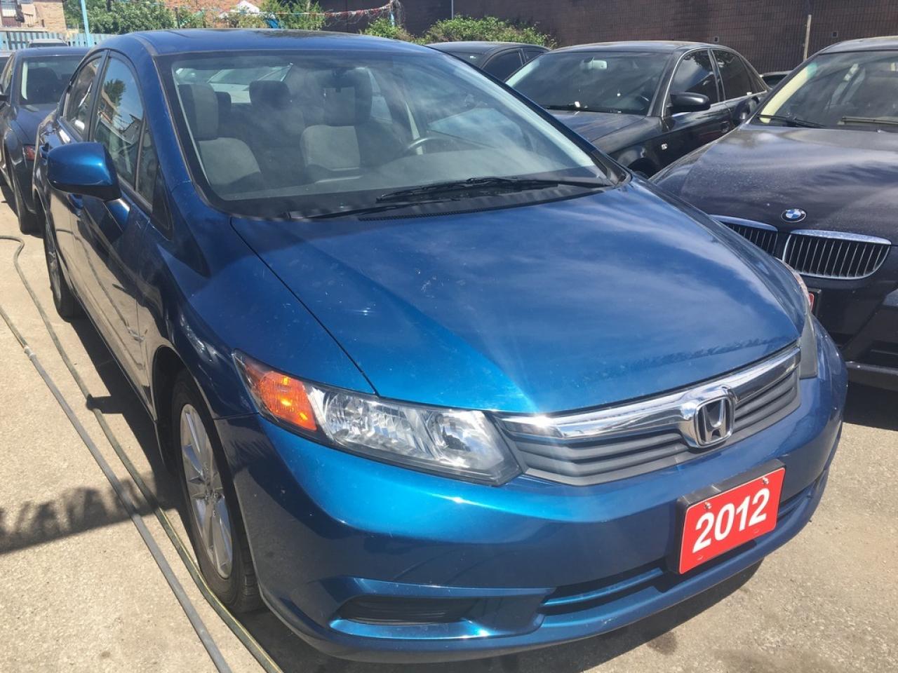 Used 2012 Honda Civic LOW KM Sunroof Bluetooth AUX Alloys VERY CLEAN for sale in Toronto, ON