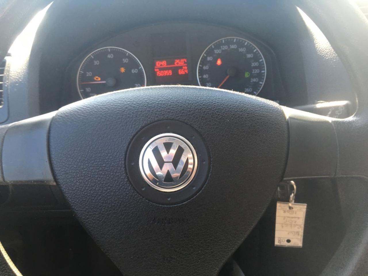637912
