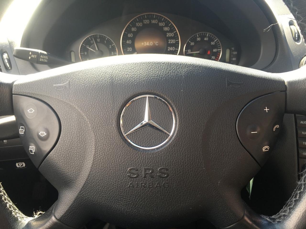 637913.11173469
