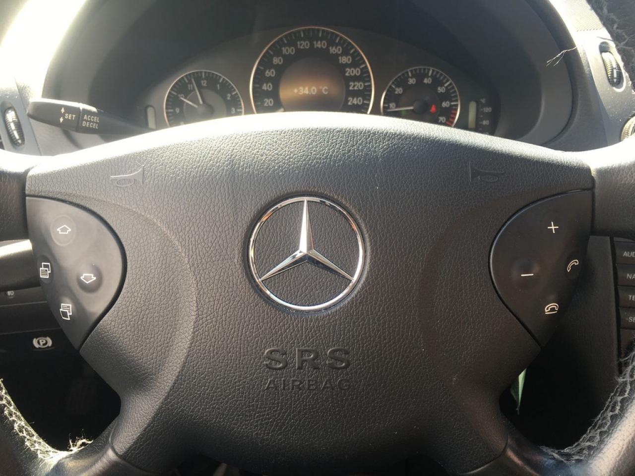 637913