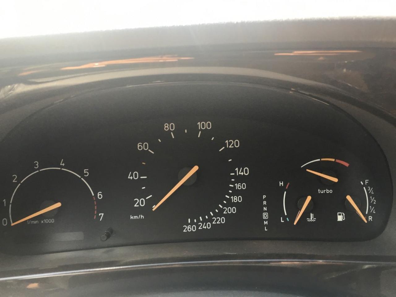 637916