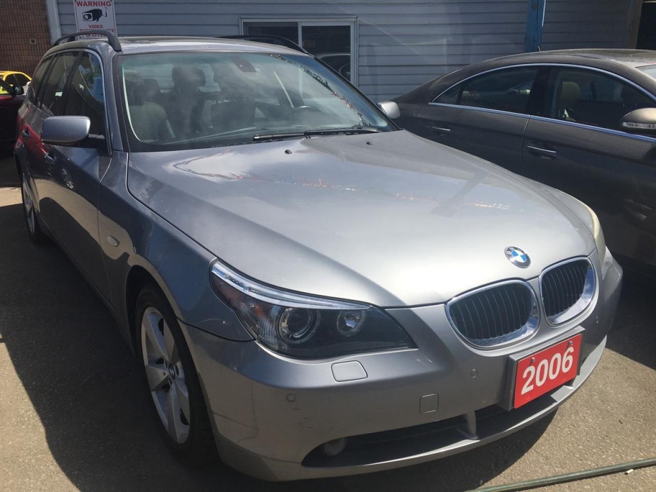 Used 2006 BMW 5 Series 530xi Wagon AWD NAVI Leather Sunroof Touring for sale in Toronto, ON