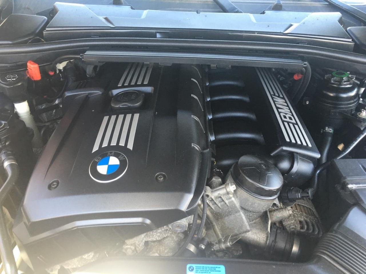 637921