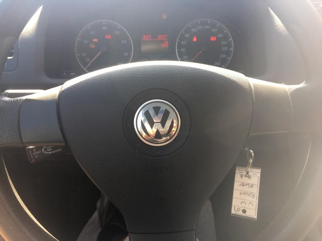 637925