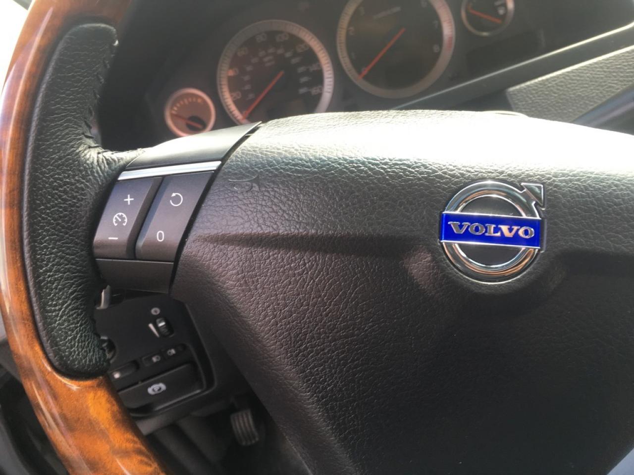 637934