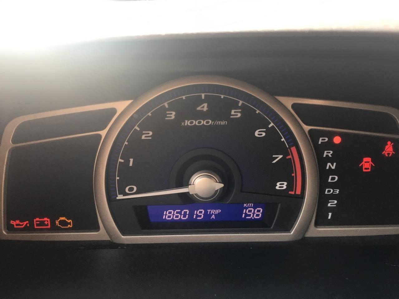 637942