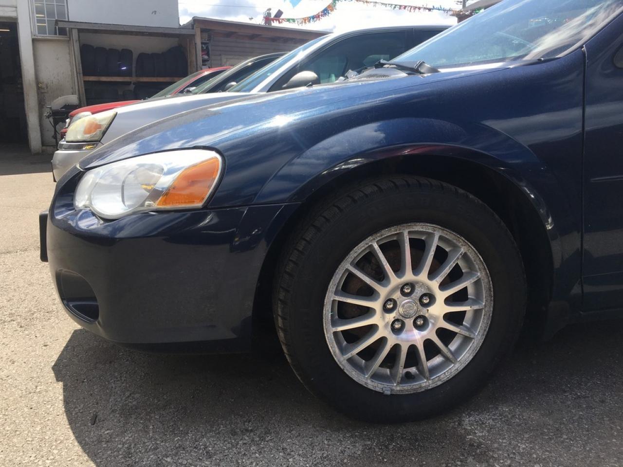 637945