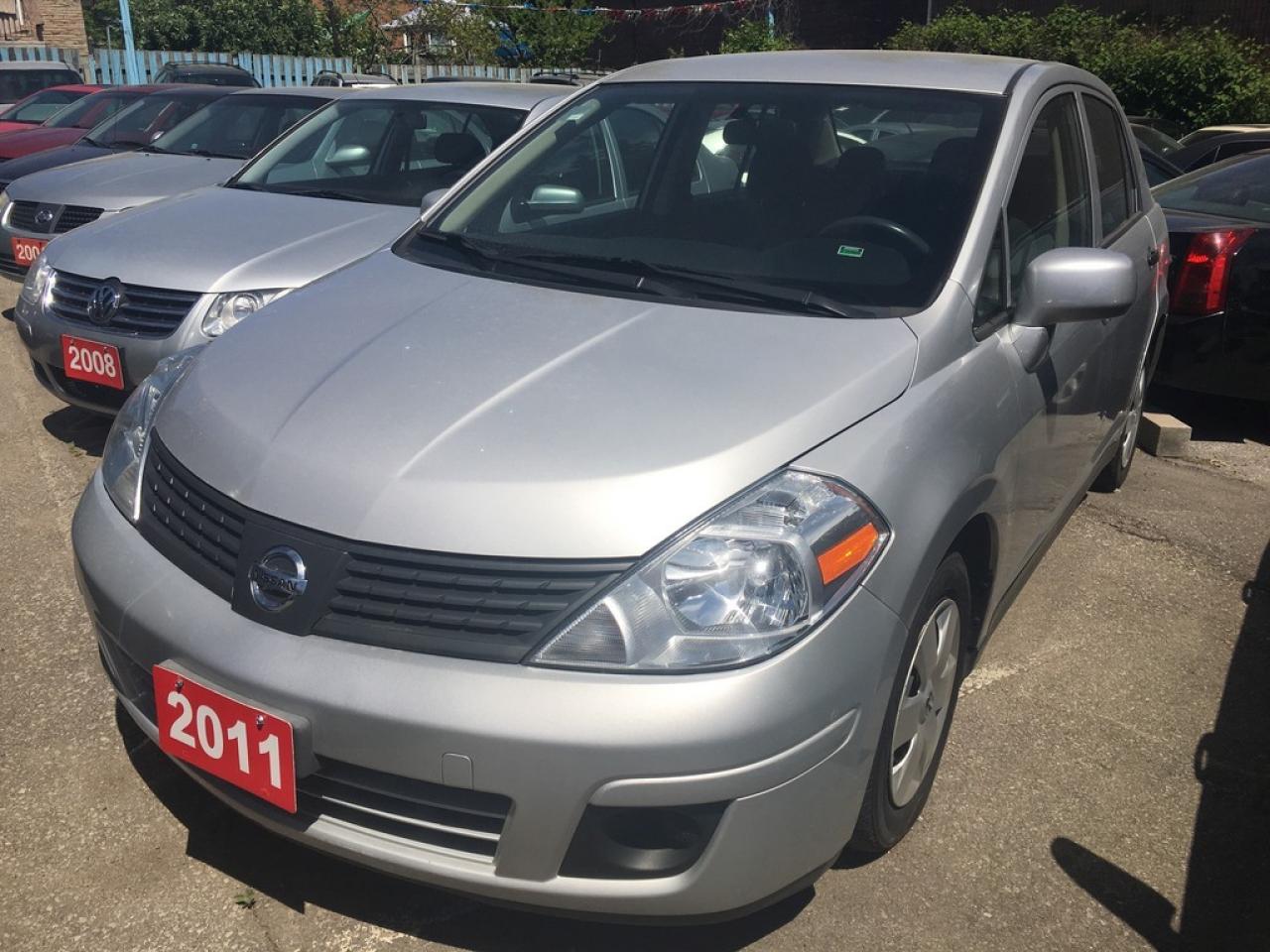 Used 2011 Nissan Versa 1.6 S LOW KM GAS SAVER AUX Power Mirrors Windows D for sale in Toronto, ON