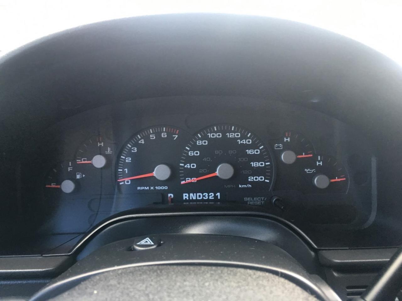 637958