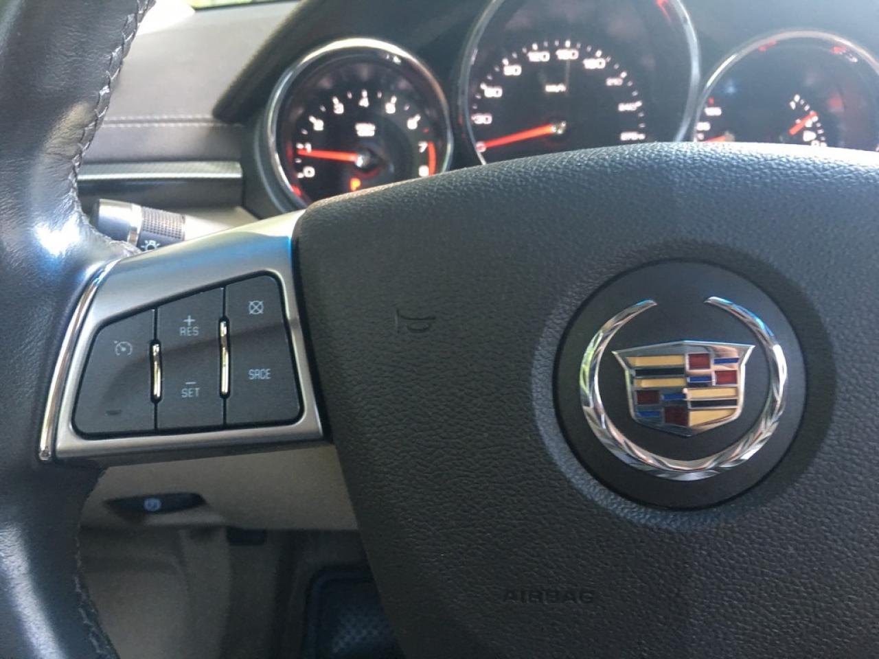 637992