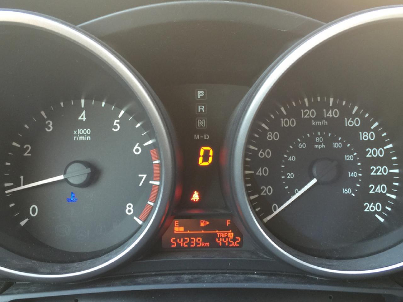 637993