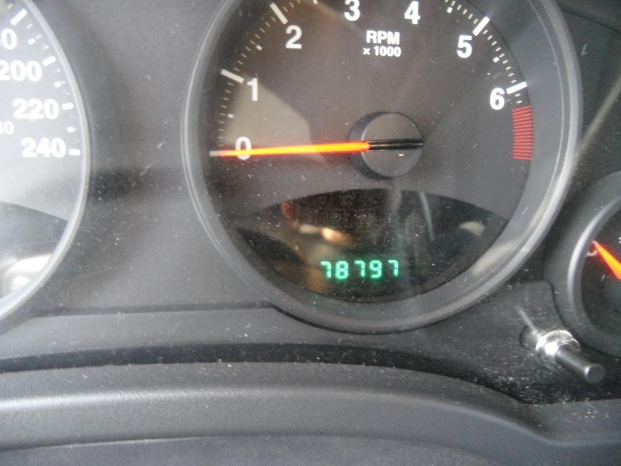638065