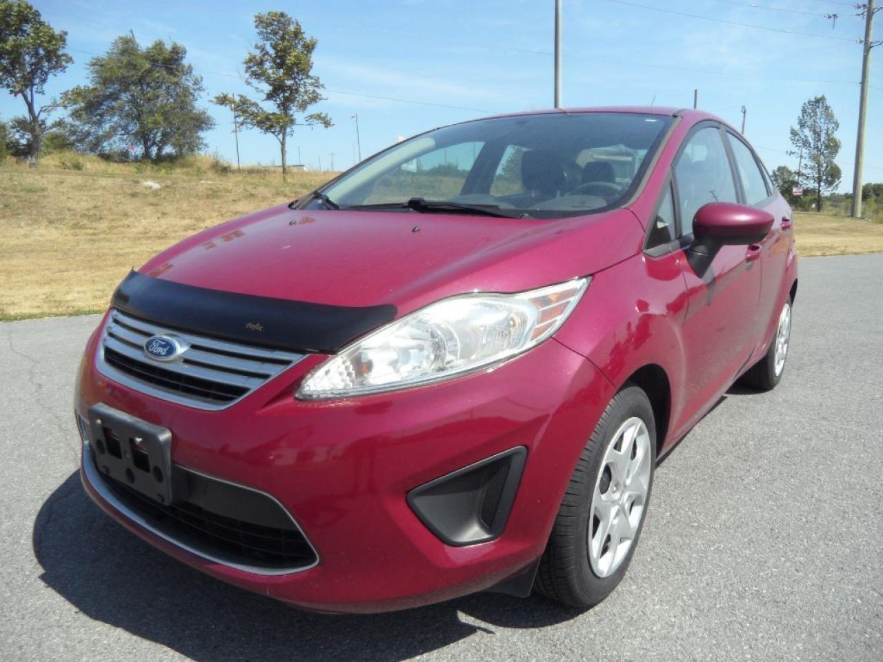 Used 2011 Ford Fiesta SE for sale in Kingston, ON