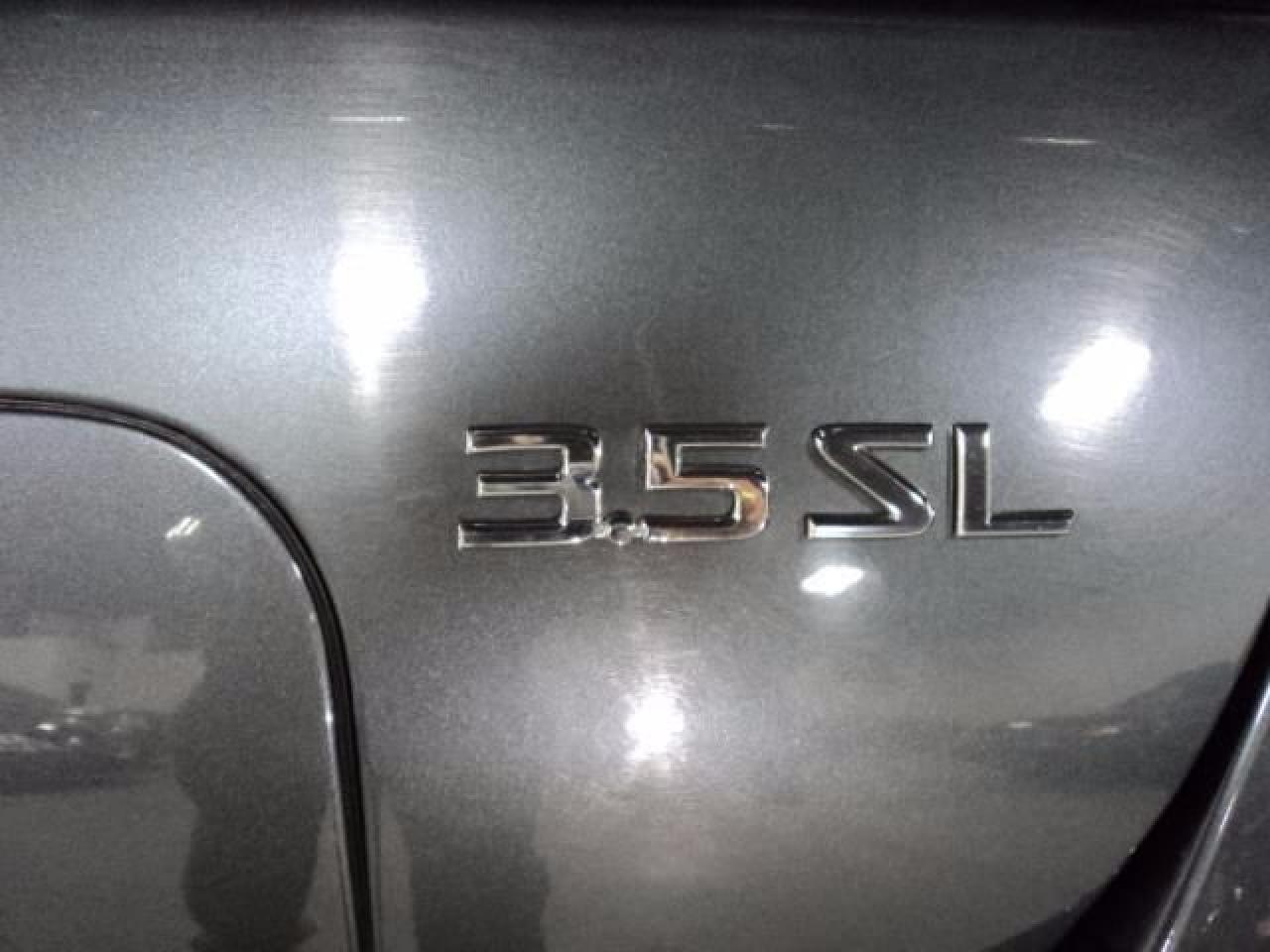 638077