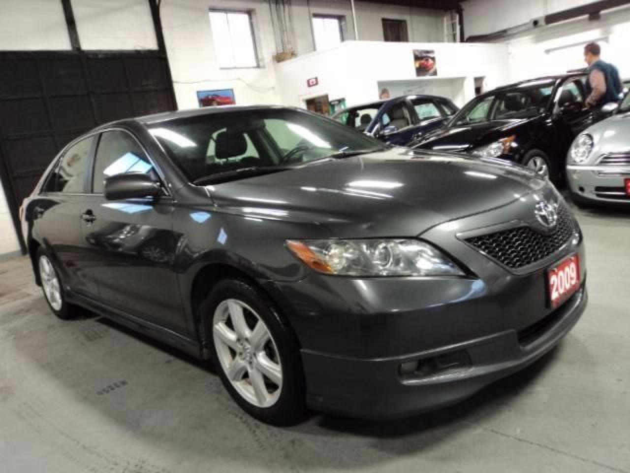 Used 2009 Toyota Camry SE for sale in Toronto, ON
