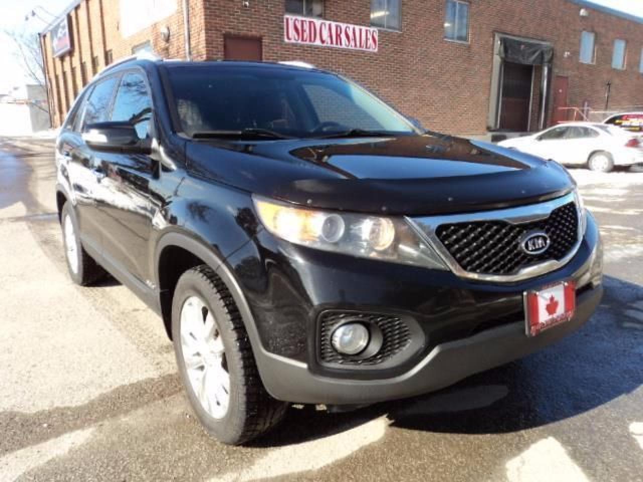Used 2011 Kia Sorento EX for sale in Toronto, ON