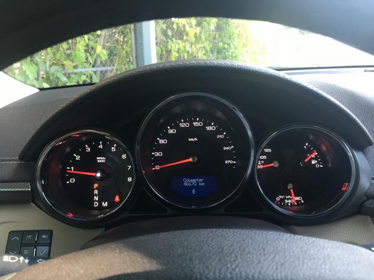 638105