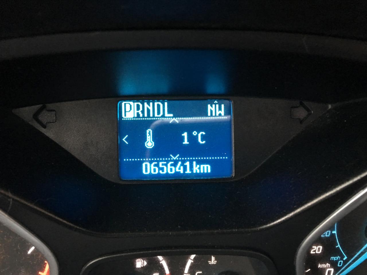 638111