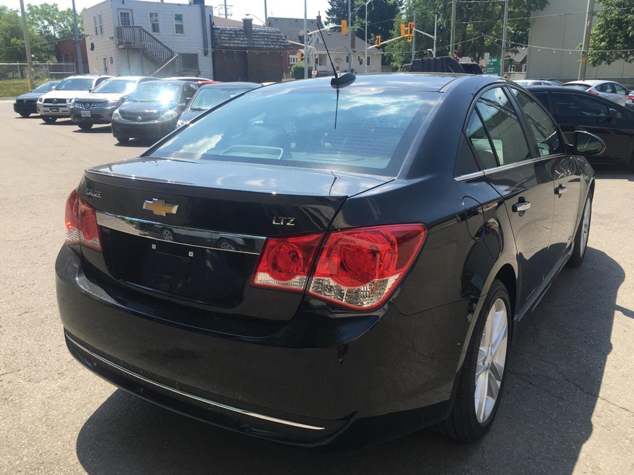 638117.11176788