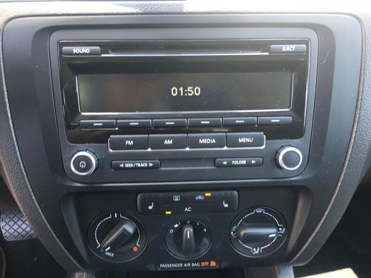 638121.11176902