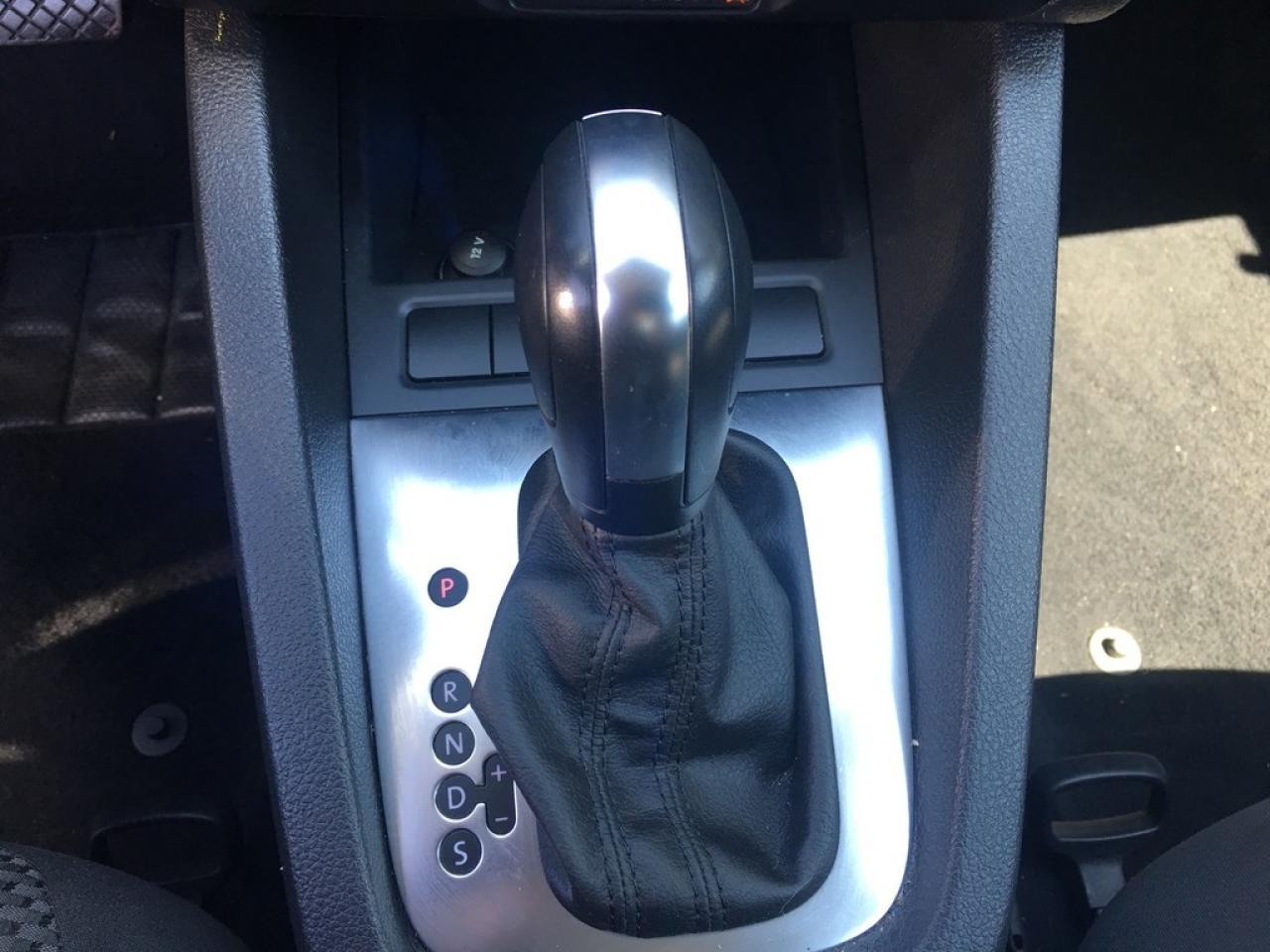 638121