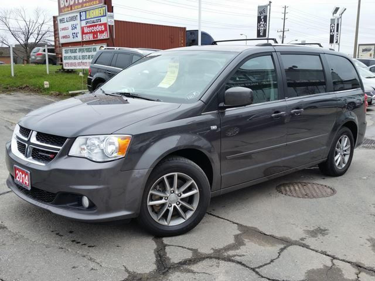 Used 2014 Dodge Grand Caravan 30th Anniversary Navigation for sale in Brampton, ON