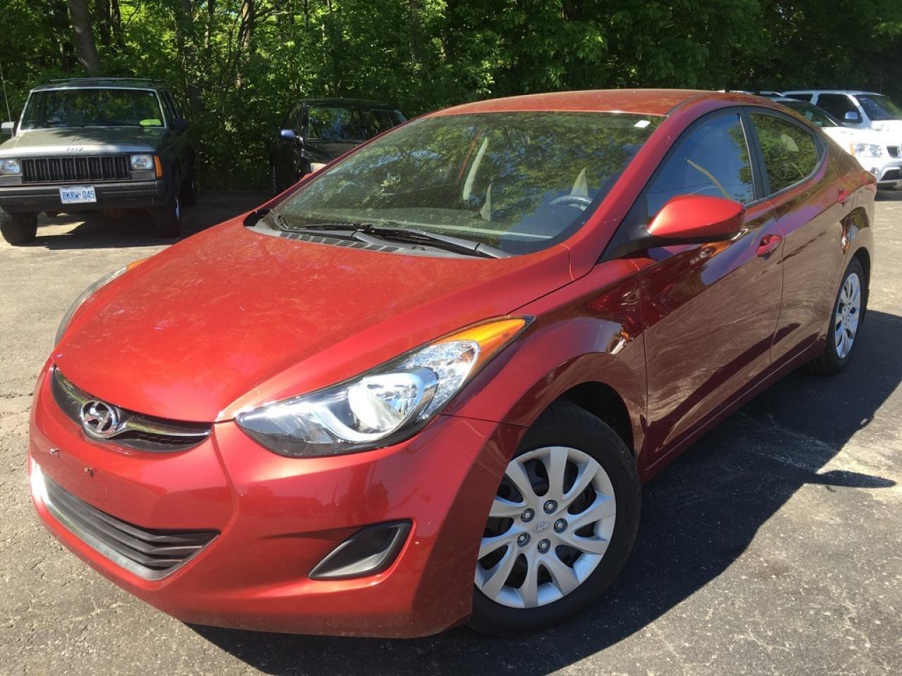 Used 2012 Hyundai Elantra GL | 6 Speed Manual | Cruise | Bluetooth for sale in Kincardine, ON