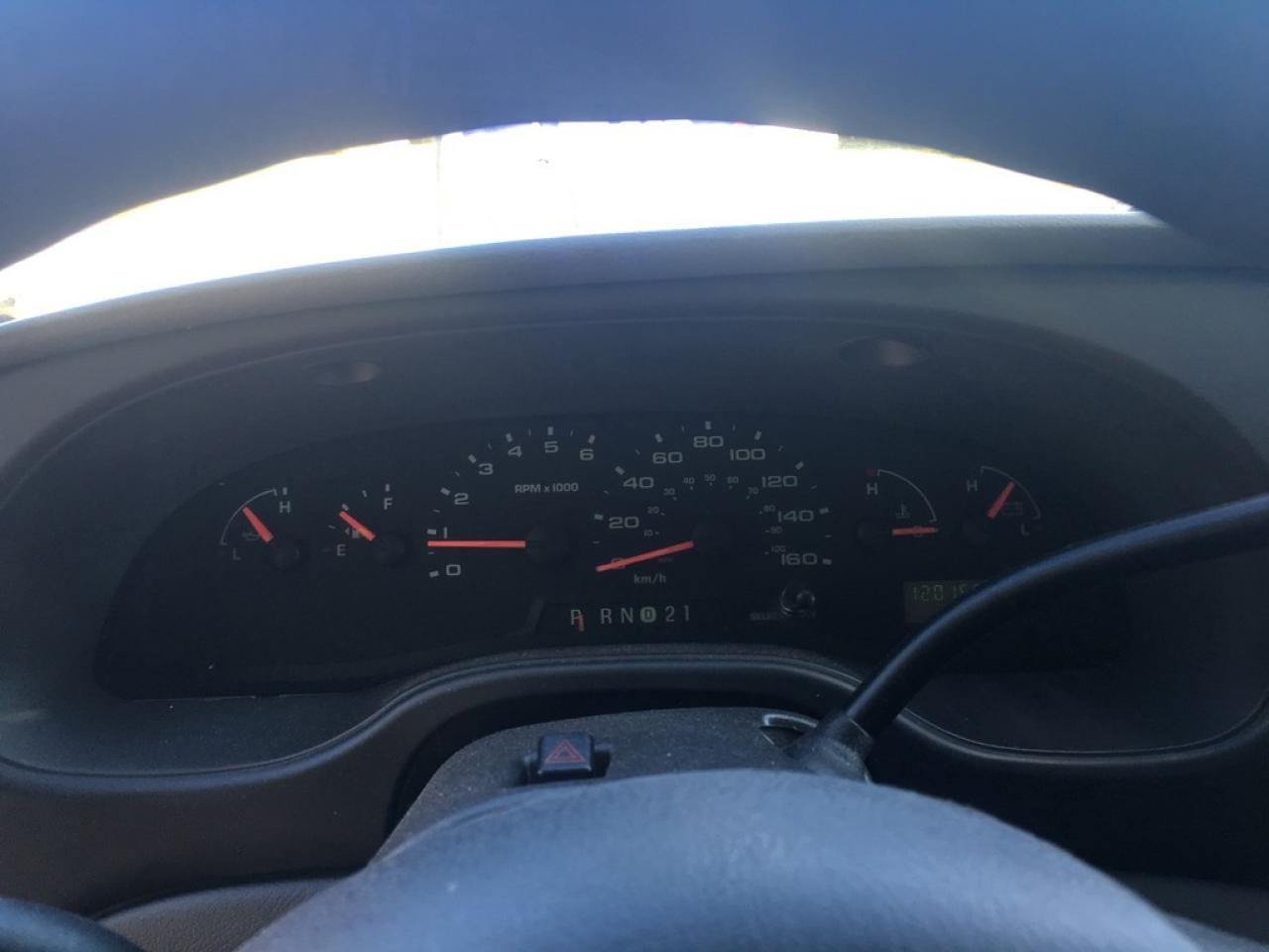 638185